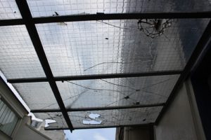 verriere cassée vitre vitrier VAUX-LE-PENIL 